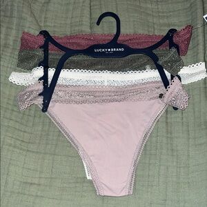 Lucky Brand Lace Trim Thong Panty Set